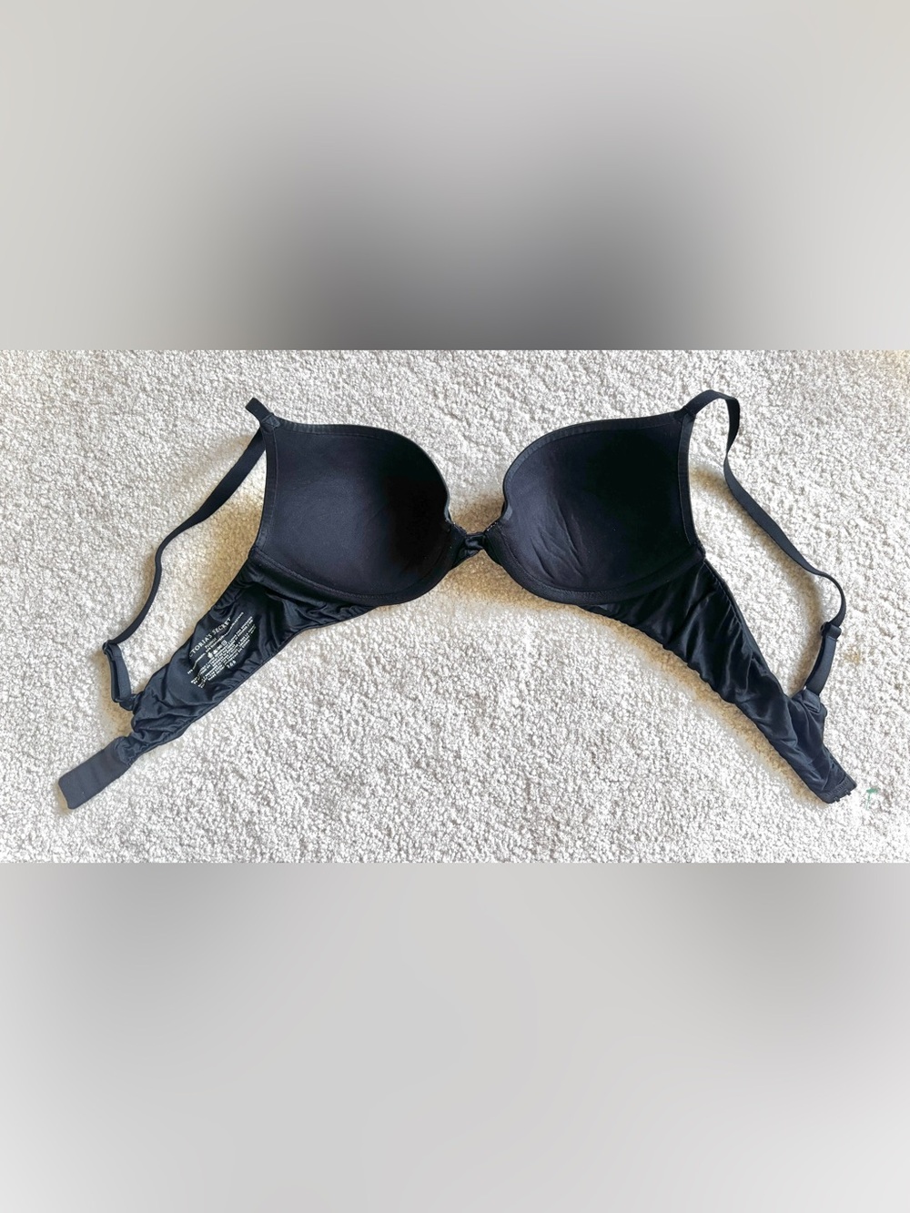 Victoria's Secret Black Plunge Bra 36B - Picture 2 of 3